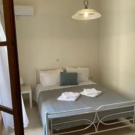 George 6 * Rethymno (Crete)