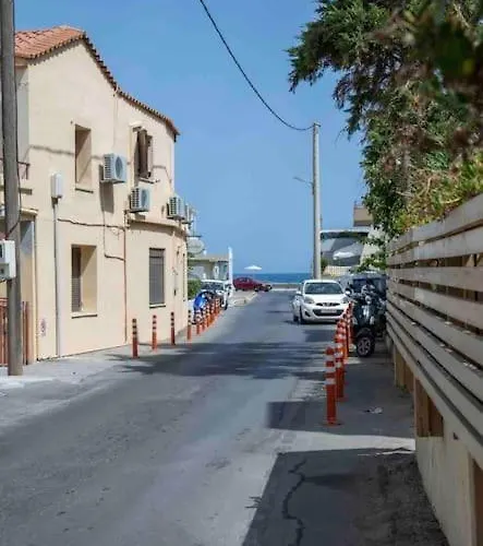 George 6 * Rethymno (Crete)